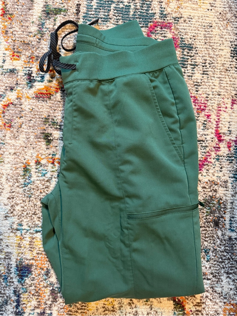 Fabletics Green High-Waist Jogger Pants